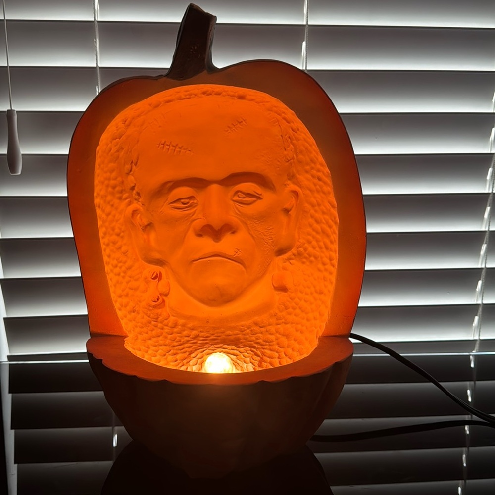 Vtg 3D Lumagram Frankenstein Monster Halloween Light Holographic Lamp Pumpkin
